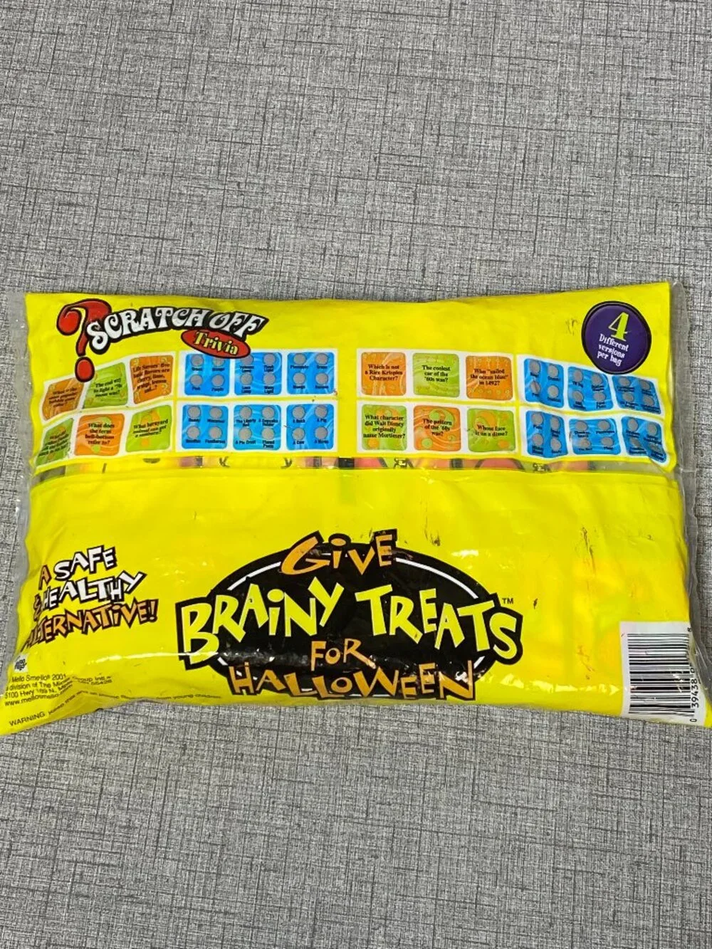 New Mello Smello Vintage 2001 Scratch Off Trivia Halloween Sticker Boxes NOS
